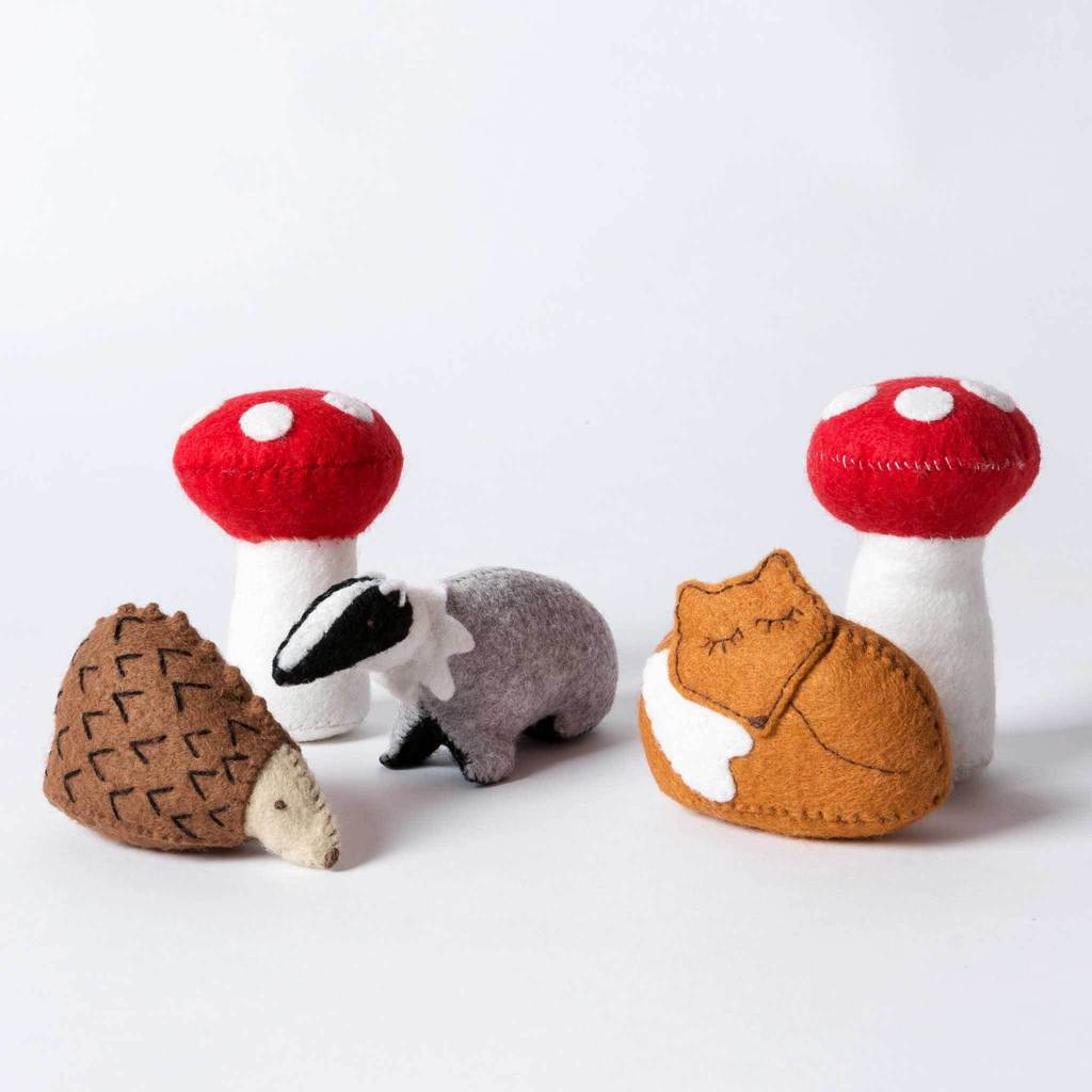 Felt Sewing Kit - Woodland Scene