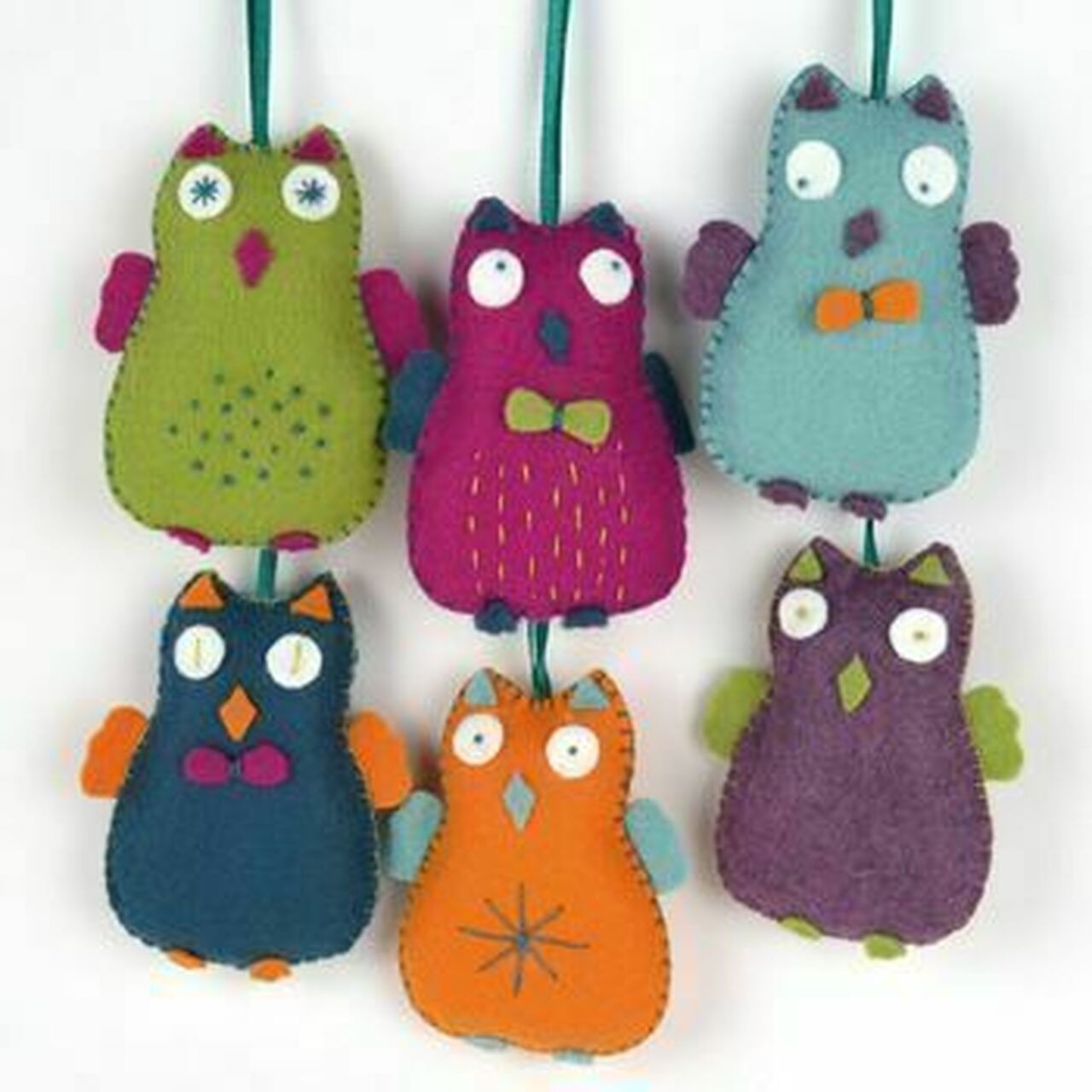 Felt Sewing Kit - Happy Owls