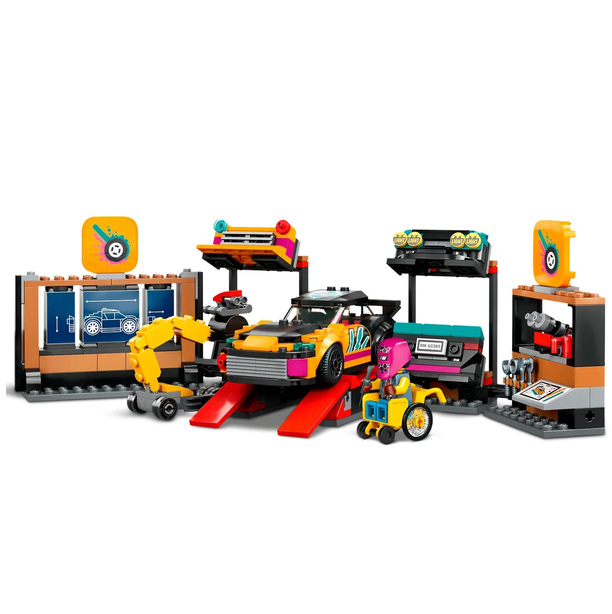 LEGO 60389 Custom Car Garage