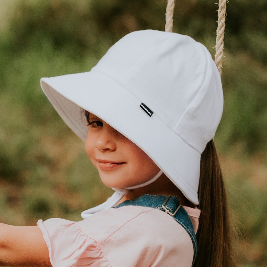 Ponytail Bucket Hat - White