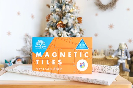 Magnetic Tiles - 110 pieces