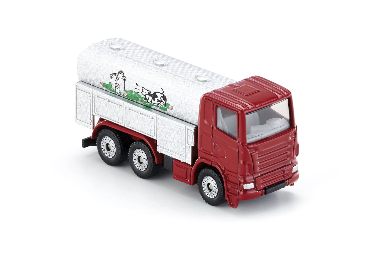 1331 Milk Collecting Truck