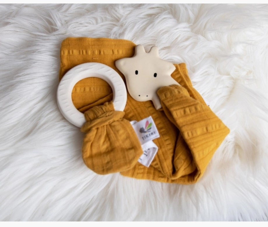 Giraffe  Comforter - Natural Rubber & Cotton